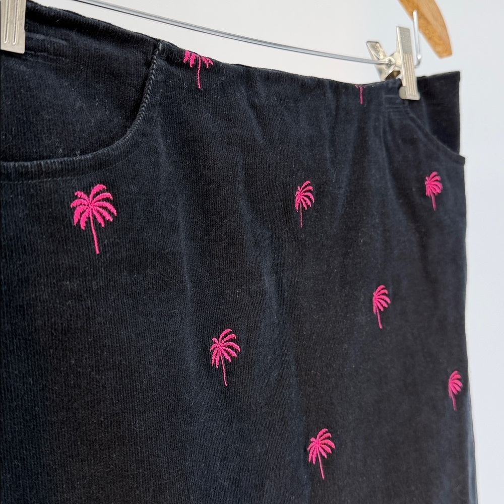 VTG Lilly Pulitzer Women’s Black Velour Pink Palm Short Skirt Sz 9 With Pockets - Picture 3 of 12